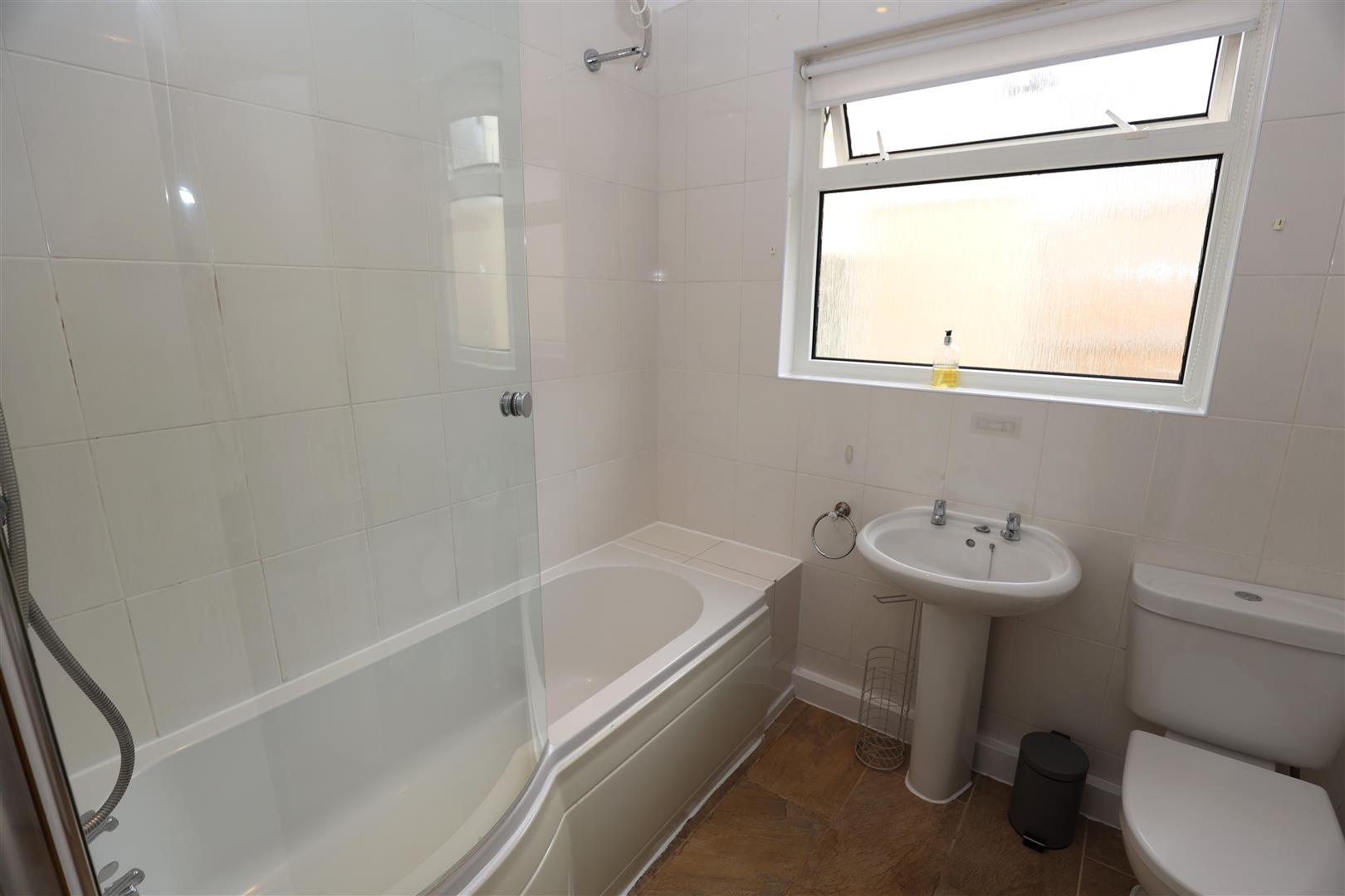 10 Downs View Close, Aberthin, Cowbridge, CF71 7HG